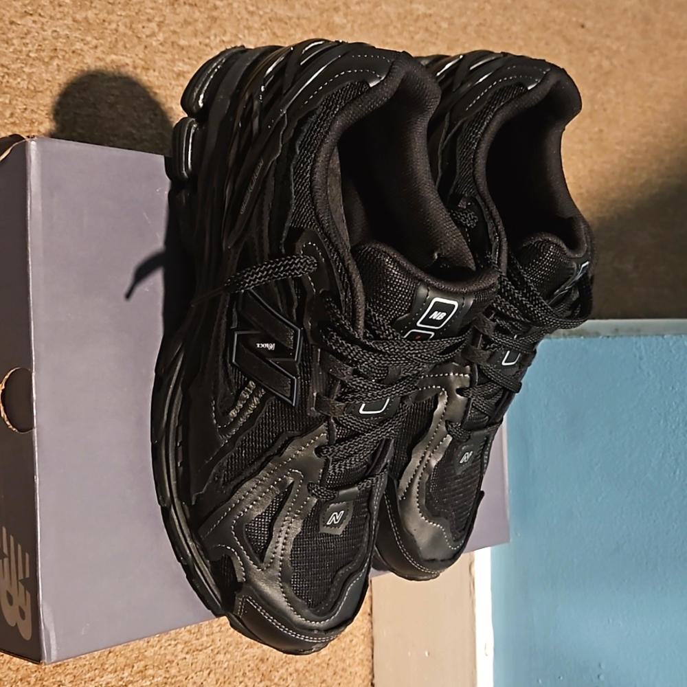 New balance Shoes